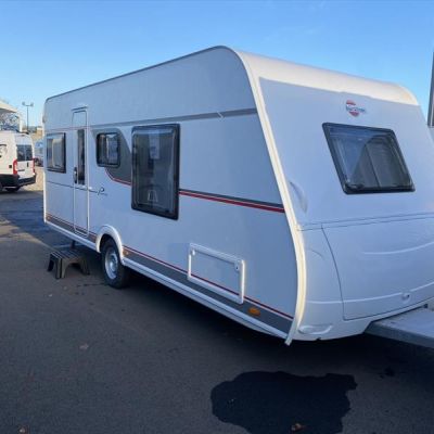 Caravane Burstner PREMIO 490 TS à vendre