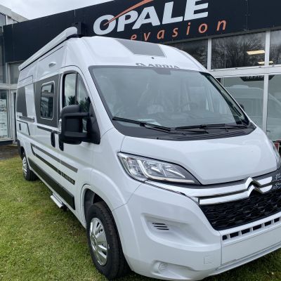 Fourgon Adria Twin Plus 600SPB tout équipé à vendre